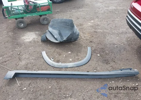 2024 Chevrolet Trax Fwd Sp from USA, damaged, VIN KL77LFE2XRC011826